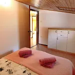بيت للعطل Parenzana Mirni Koticek Star - Parenzana Haven Hideaway Star إيزولا